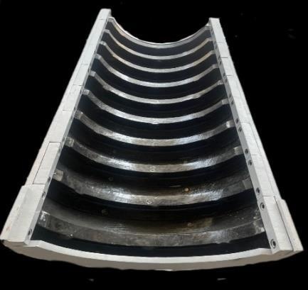 Inside view of curved distribution chute