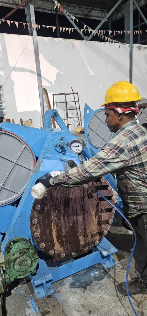 Valve pressure test and quality verification under pressure